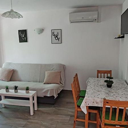 Zara Apartment Bagian luar foto